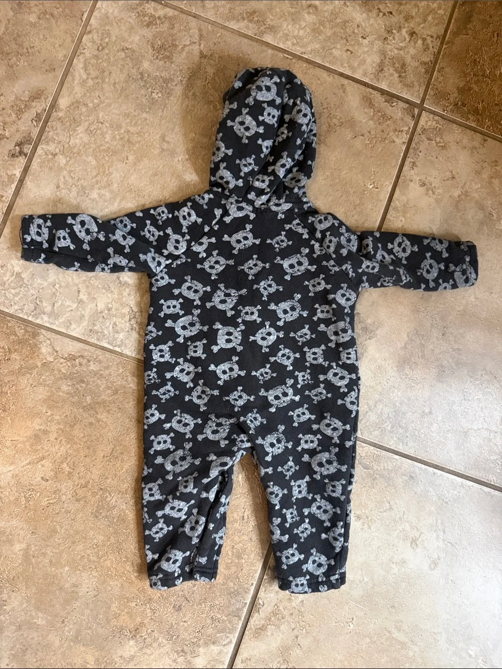 Amy Coe Silly Skulls Black Hooded Footie One-Piece for Babies